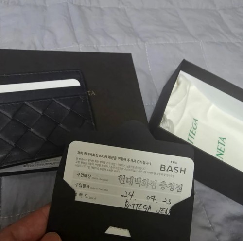 보테가 베네타 카드지갑